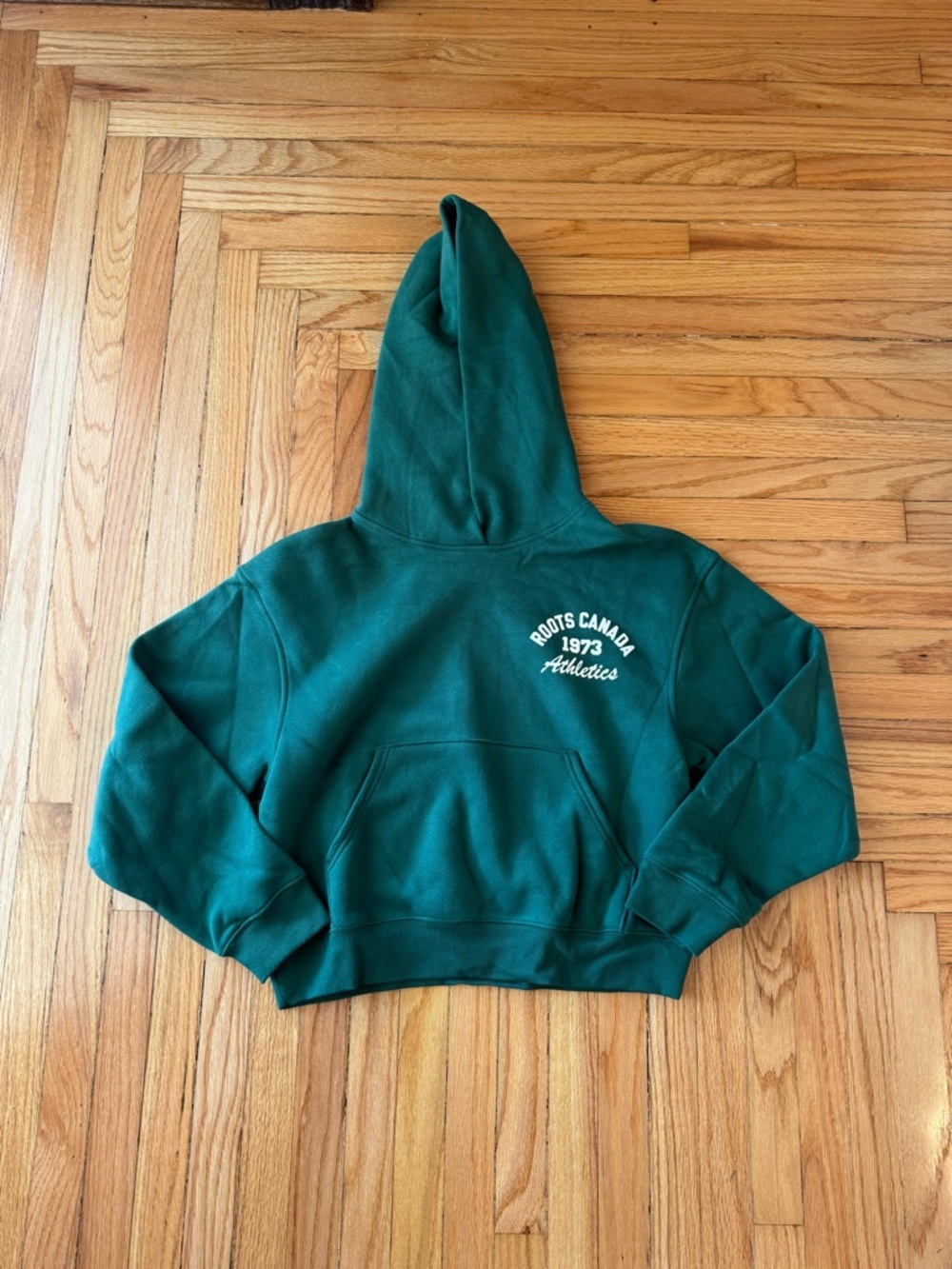 NWT Roots Women’s Canada Green Hoodie